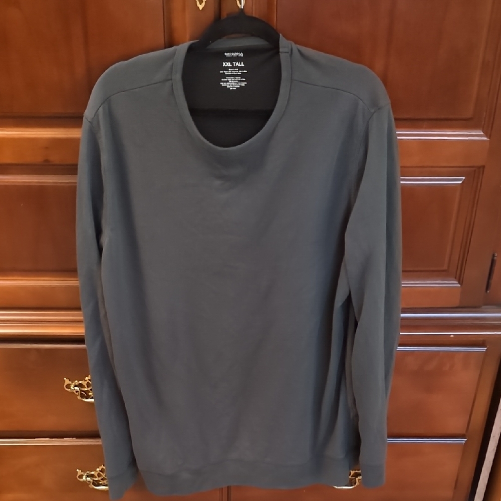Sonoma Men's Gray Crew Neck Shirt